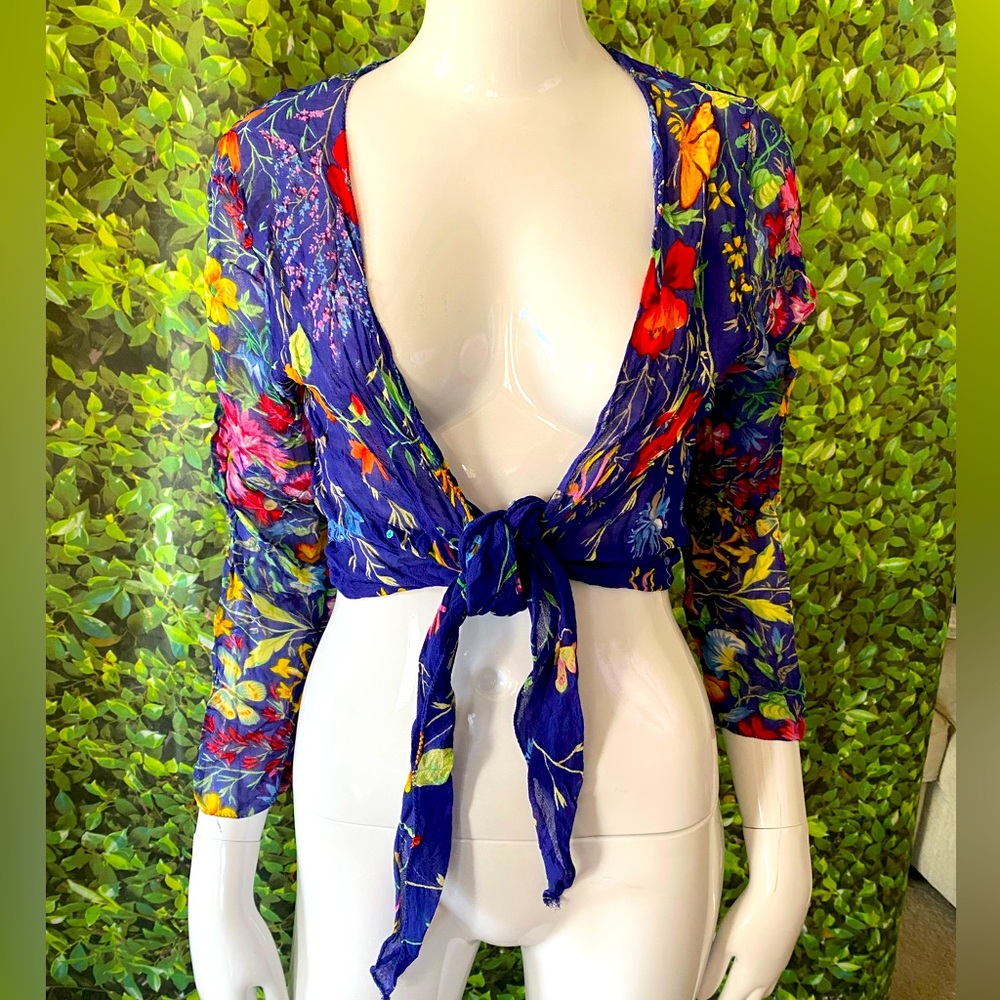 René Derhy Vintage Floral Tie Crop Top